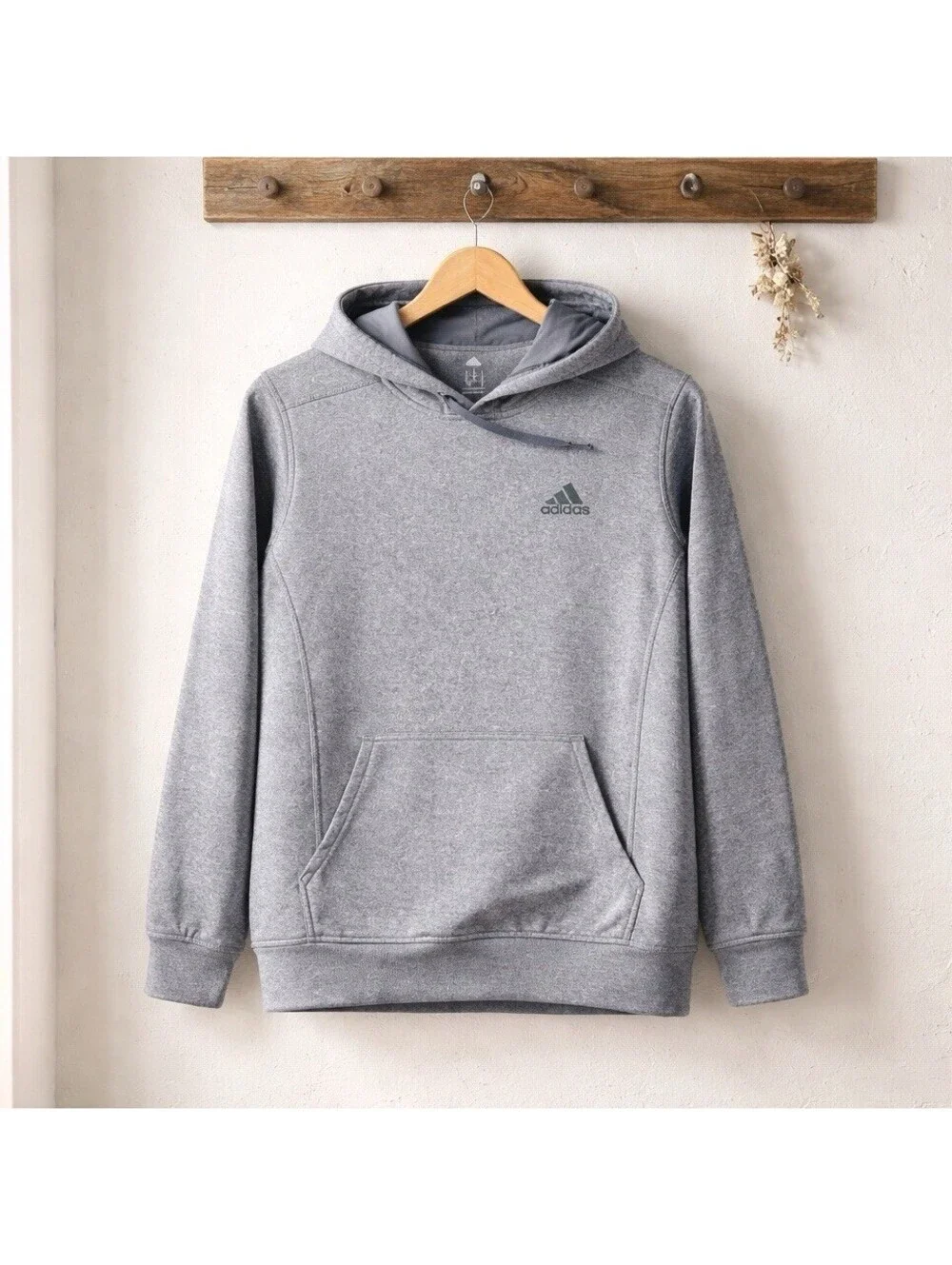 Adidas Men’s Climawarm Hoodie Gray Size M Athletic Pullover Sweatshirt